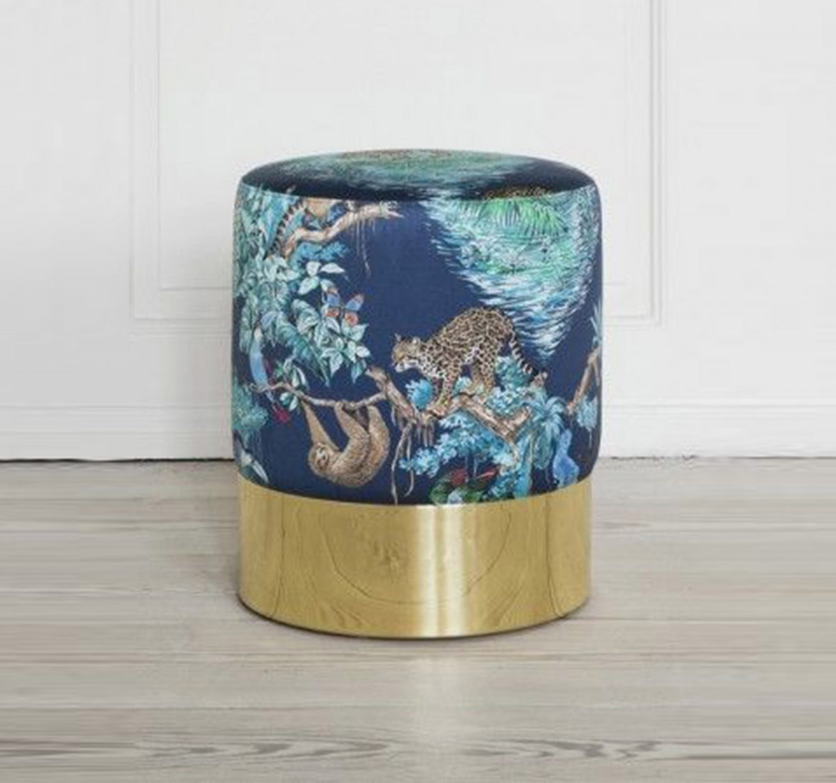 1. Cilindro stool in Hermes textile, Azucena